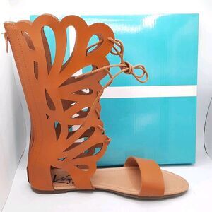 Karyn's Tan Teardrop Cutout Gladiator Sandals Lace-Up Butterfly Wing Boho 8.5